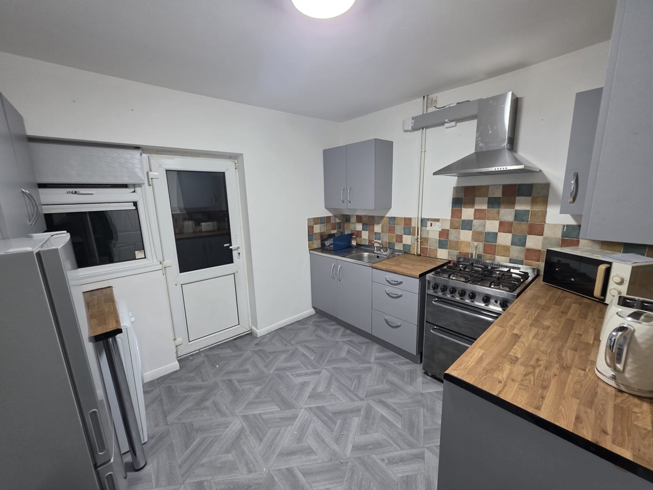 Additional image 4 of Room in a Shared House, Allendale Road, B25, N1 7GU