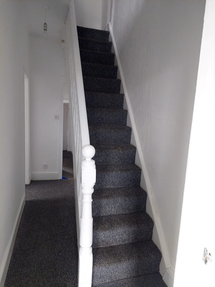 Additional image 5 of 3 Bed Flat, Rochdale Road, M9, N1 7GU