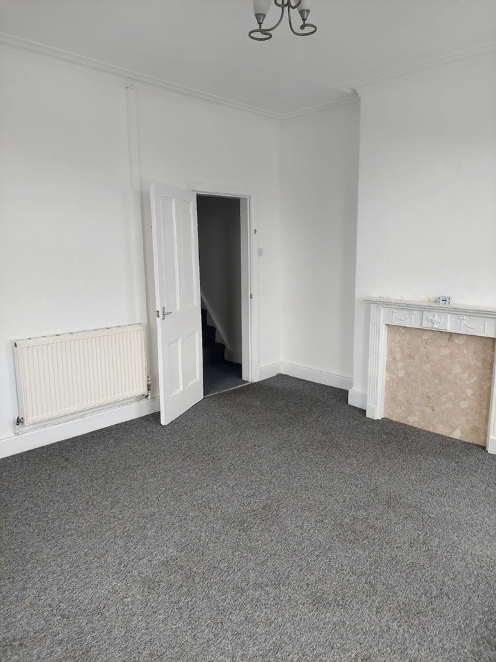 Additional image 7 of 3 Bed Flat, Rochdale Road, M9, N1 7GU