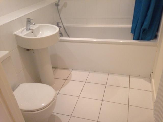 Additional image 6 of 2 Bed Flat, Havergate Way, RG2, N1 7GU