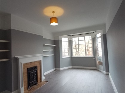 3 Bed Flat, Selwyn Court, SE3