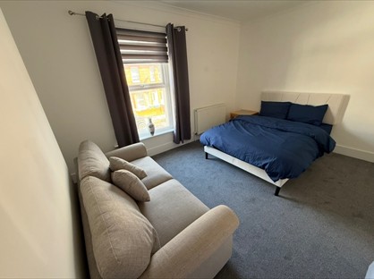 Room in a Shared House, Essex Road, PO21