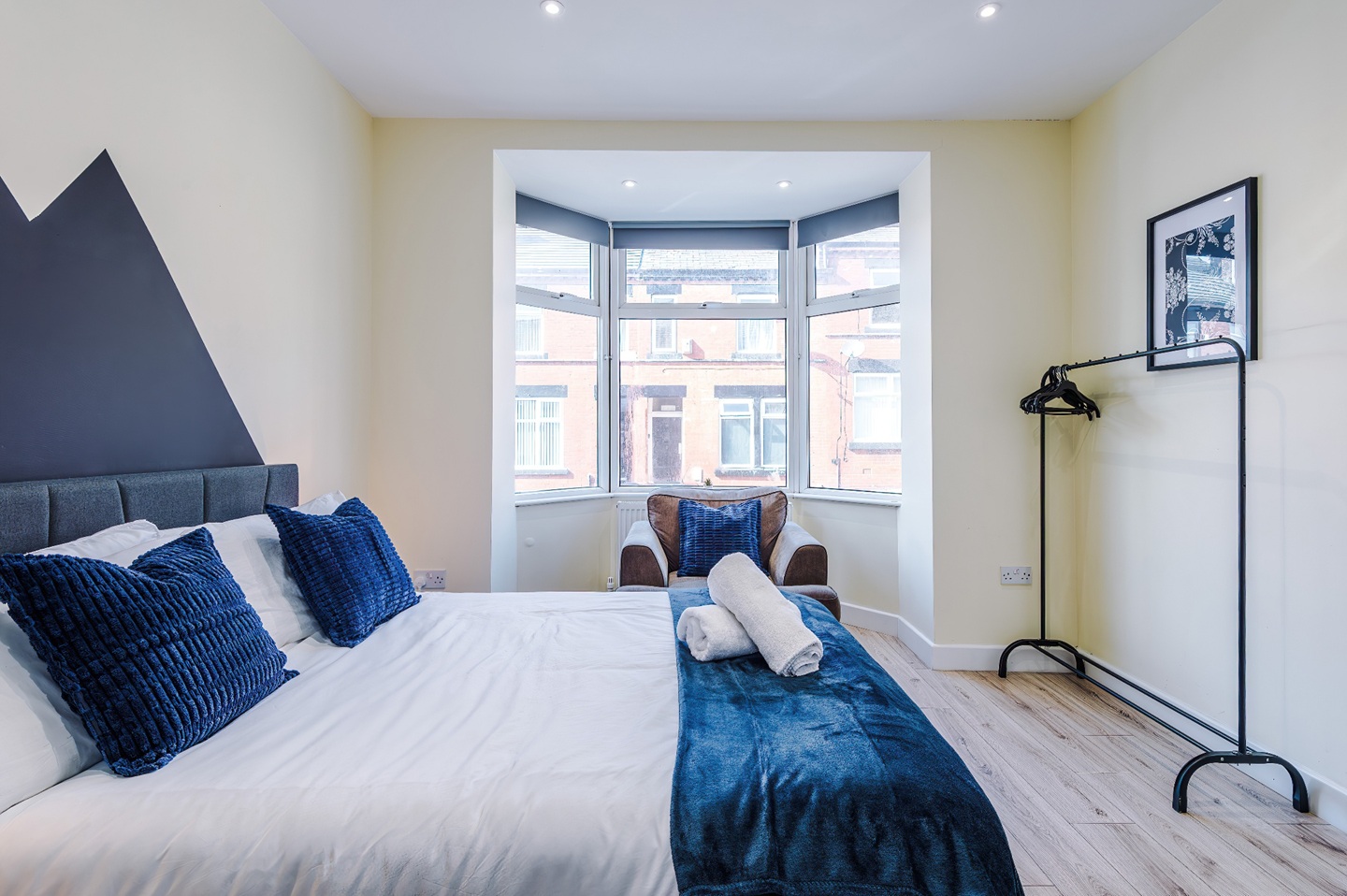 Additional image 2 of 4 Bed Terraced House, Rock St, M7, N1 7GU