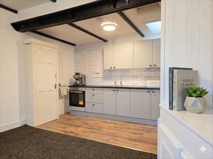 2 Bed Flat, Bagillt St, CH8