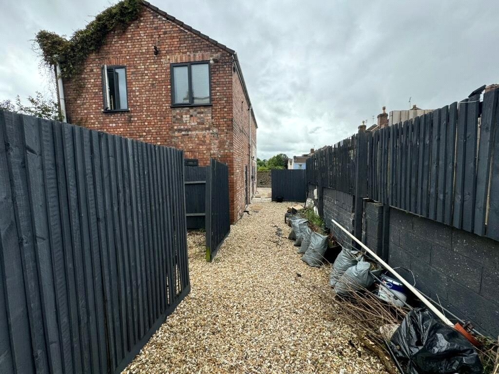 2 Bed Flat, Whitehall Road, BS5, N1 7GU