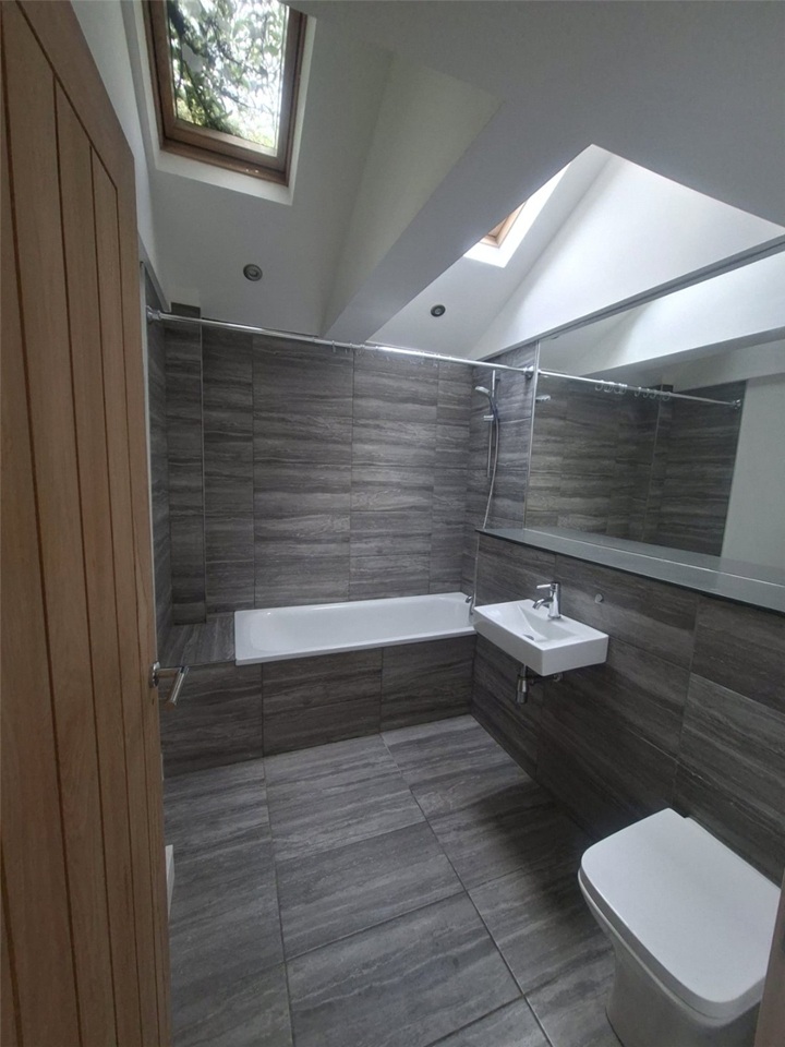 Additional image 6 of 2 Bed Flat, Whitehall Road, BS5, N1 7GU