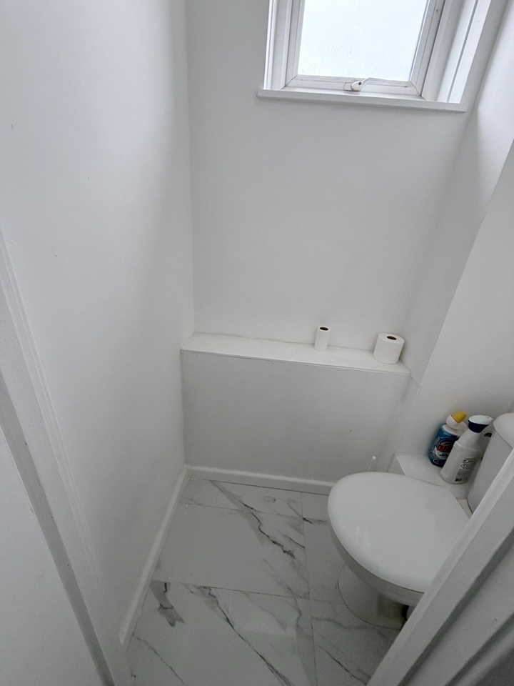 Additional image 6 of Room in a Shared Flat, Borrett Close, SE17, N1 7GU