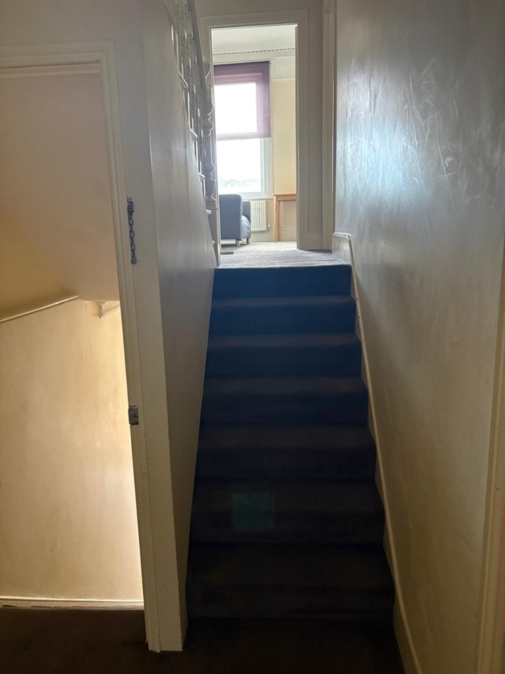 Additional image 4 of 4 Bed Flat, Helix Gardens, SW2, N1 7GU