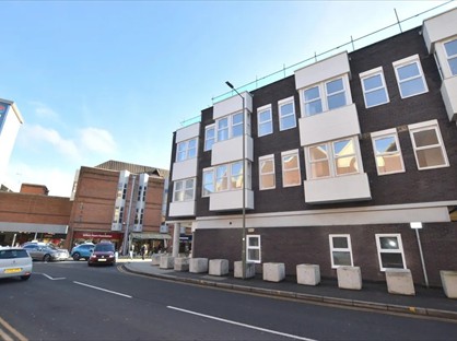 1 Bed Flat, London Road, RH1