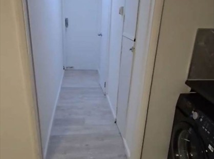 1 Bed Flat, Lower Road, SE16