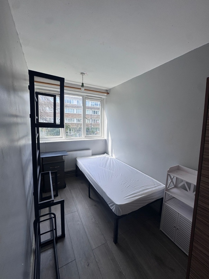 Room in a Shared House, Clark St, E1, N1 7GU