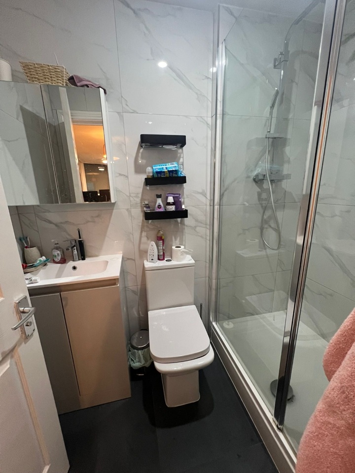 Additional image 2 of 2 Bed Flat, Cathedral Lodge, EC1A, N1 7GU