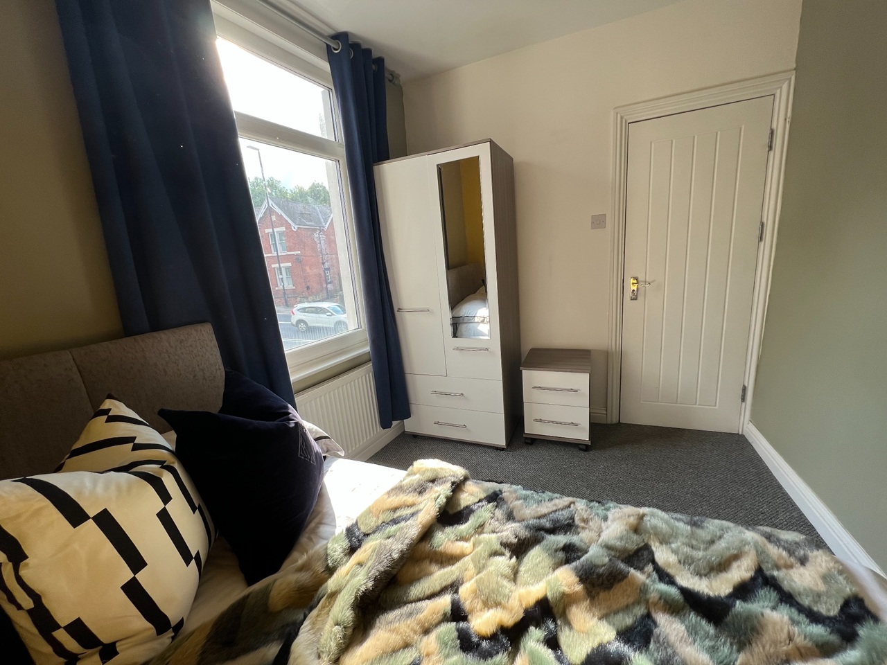 Additional image 9 of 3 Bed End Terrace, Chesterfield Road, S8, N1 7GU