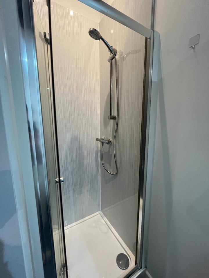 Additional image 3 of Room in a Shared House, Queens Road, RG1, N1 7GU