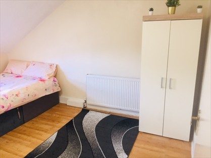 1 Bed Flat, Philip Lane, N15