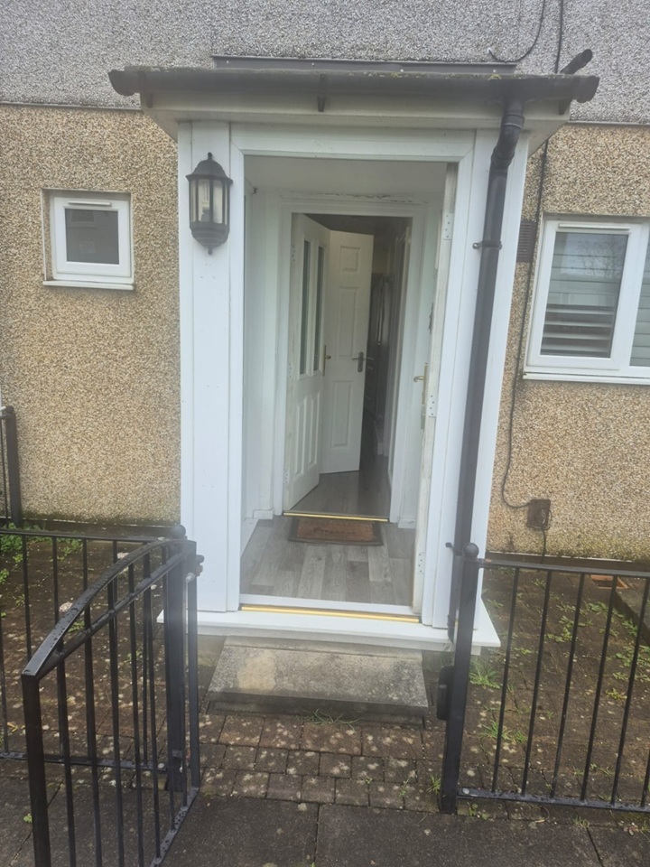 3 Bed Terraced House, Heversham Walk, M18, N1 7GU