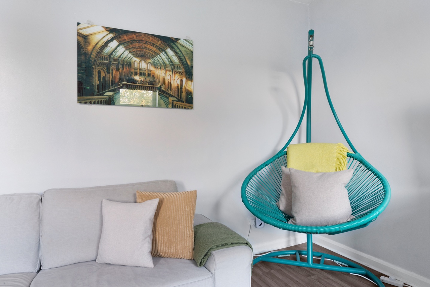 Additional image 4 of 2 Bed Flat, Upper St, N1, N1 7GU