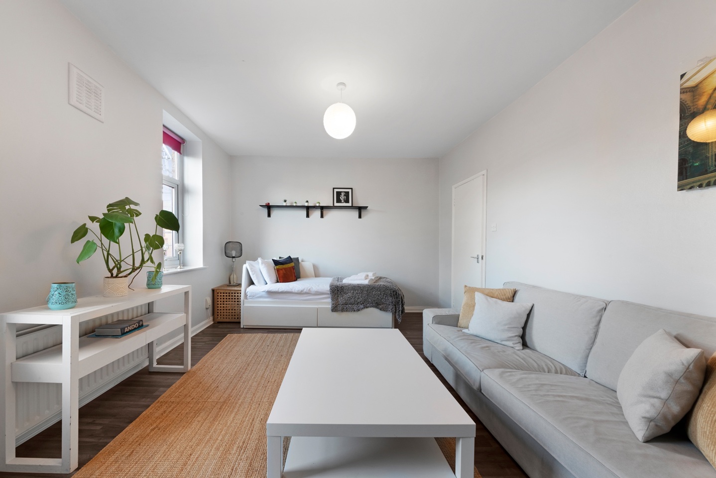 Additional image 5 of 2 Bed Flat, Upper St, N1, N1 7GU