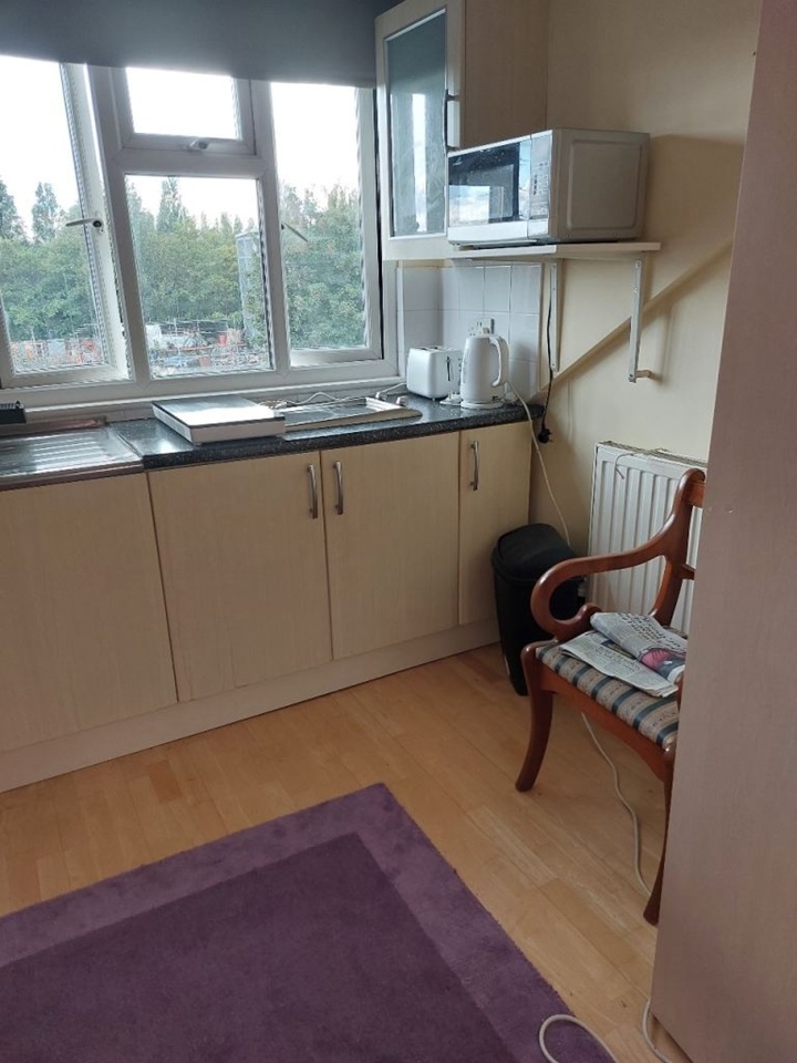 Additional image 9 of Room in a Shared Flat, Bethnal Green Road, E2, N1 7GU