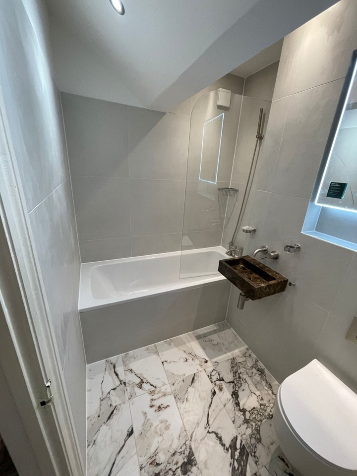 Additional image 10 of 2 Bed Flat, Upper Street, N1, N1 7GU