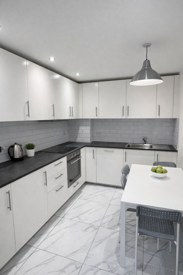 4 Bed Flat, Euston Road, NW1, N1 7GU