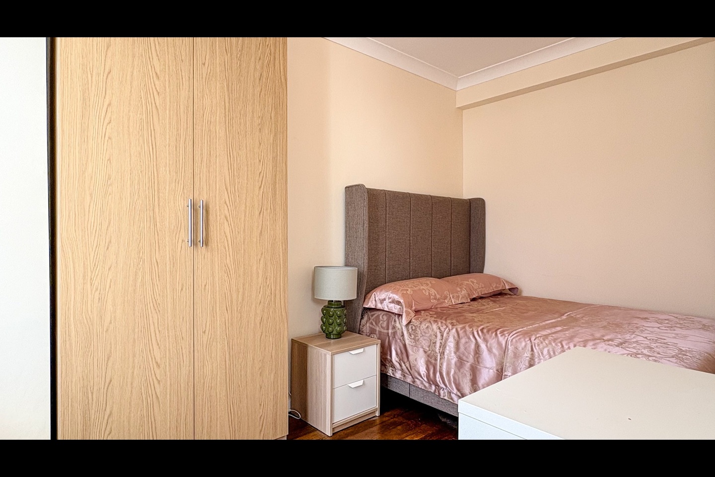 Additional image 8 of 3 Bed Flat, Cromwell Road, SW7, N1 7GU