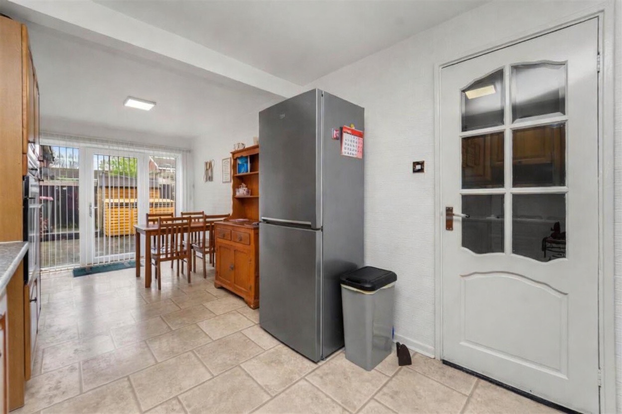 Additional image 6 of 2 Bed End Terrace, Cromwell Road, M6, N1 7GU