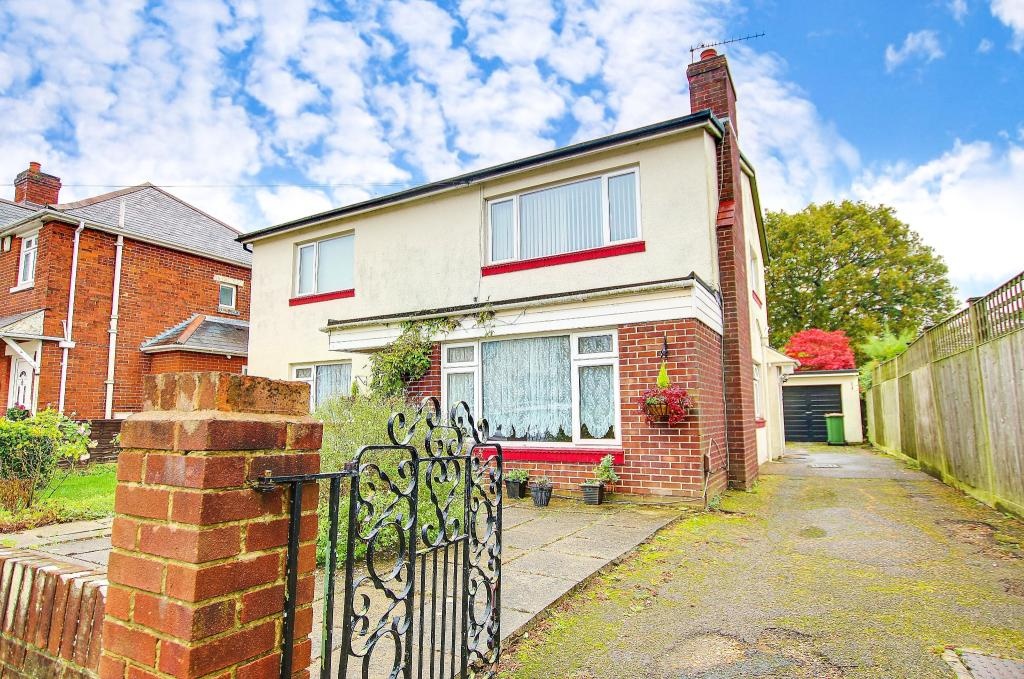 Additional image 2 of 2 Bed Maisonette, Commercial St, SO18, N1 7GU