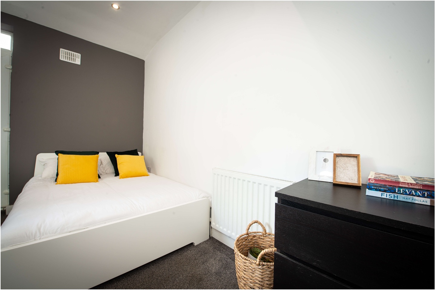 Additional image 16 of Room in a Shared House, Estcourt Terrace, LS6, N1 7GU