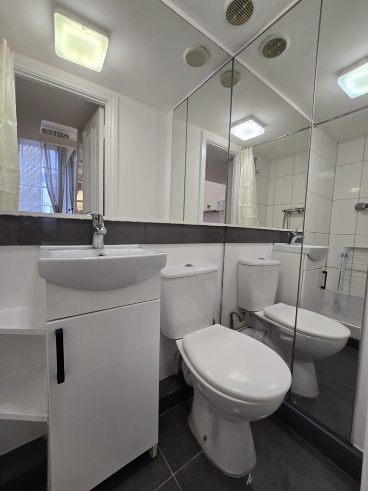 Additional image 5 of Studio Flat, Pembridge Road, W11, N1 7GU