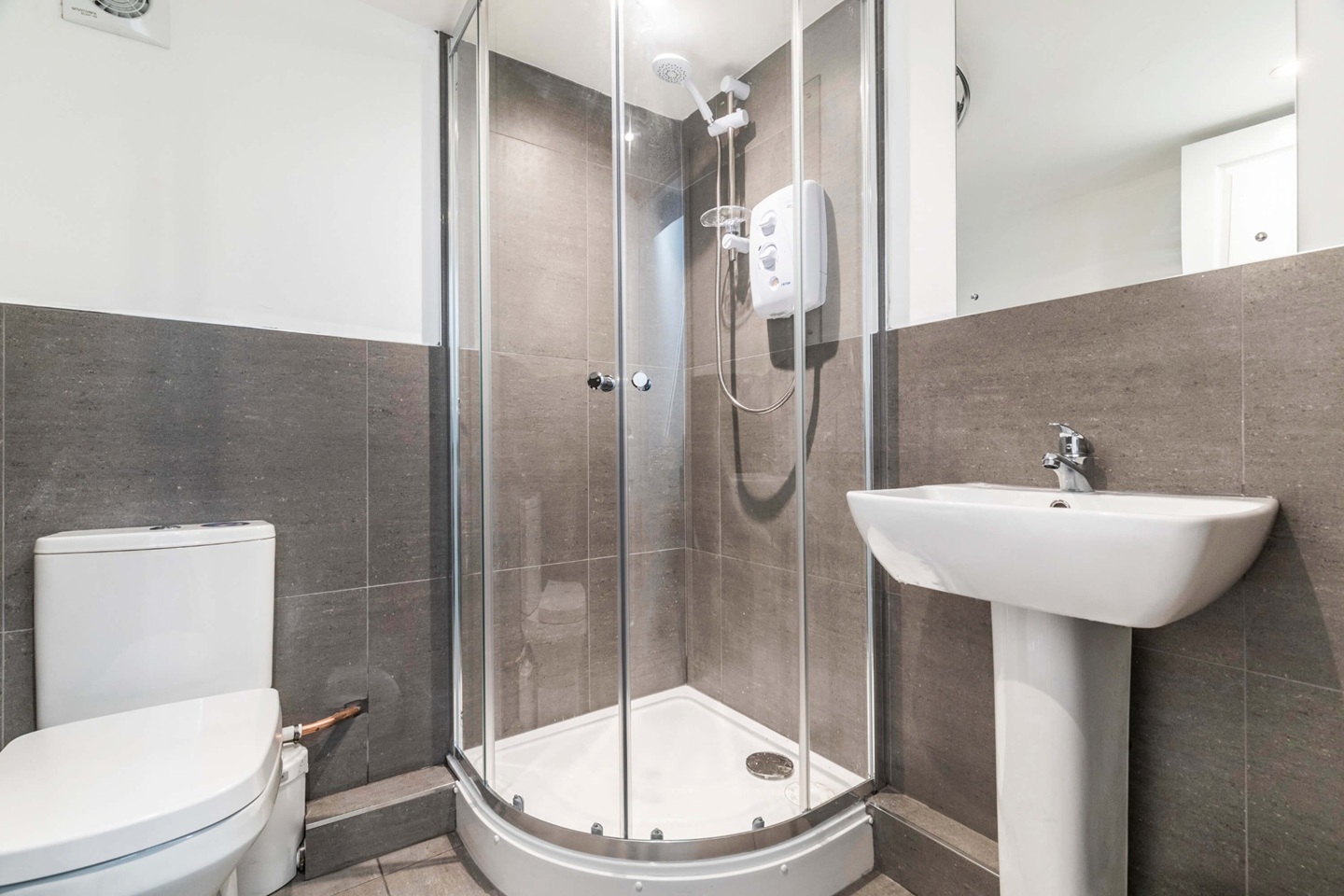 Additional image 11 of Room in a Shared House, Cardigan Road, LS6, N1 7GU