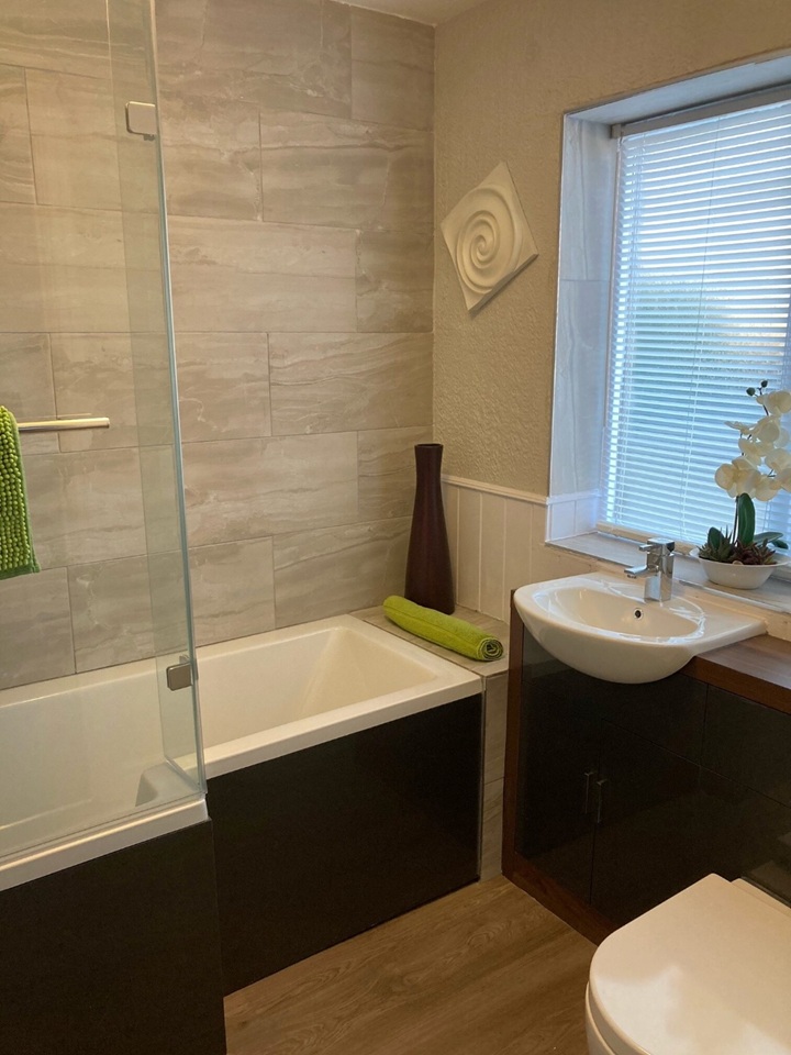 Additional image 2 of Room in a Shared House, Headingley Mount, LS6, N1 7GU