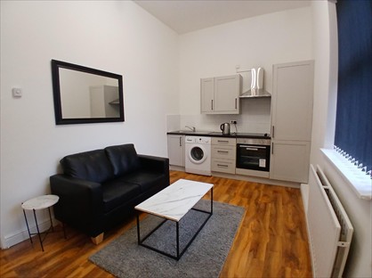 2 Bed Flat, Seymour Road, M8