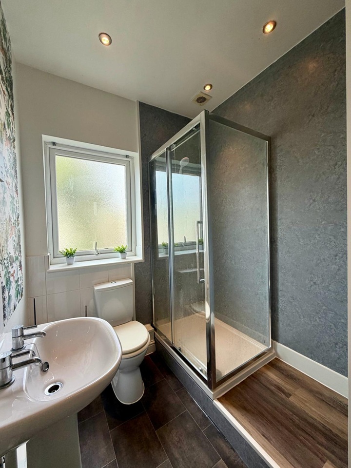 1 Bed Flat, City Road, BS2, N1 7GU