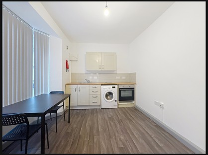 1 Bed Flat, Dodworth Road, S70