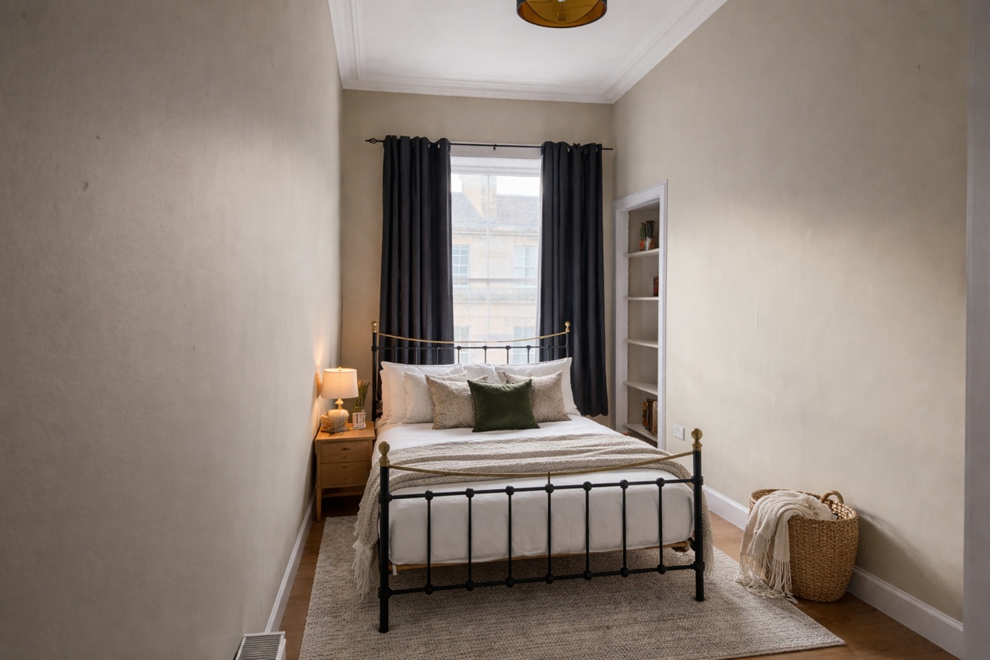 Additional image 4 of 3 Bed Flat, Broughton St, EH1, N1 7GU