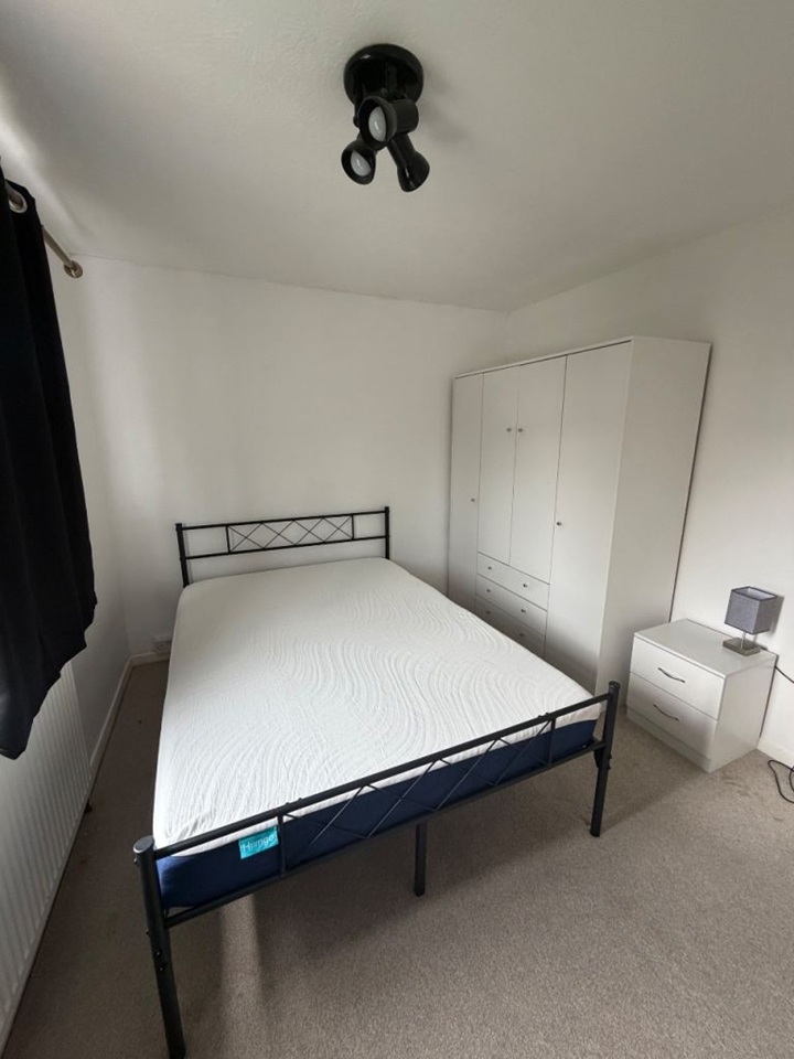 Room in a Shared House, Oatland Road, LS7, N1 7GU