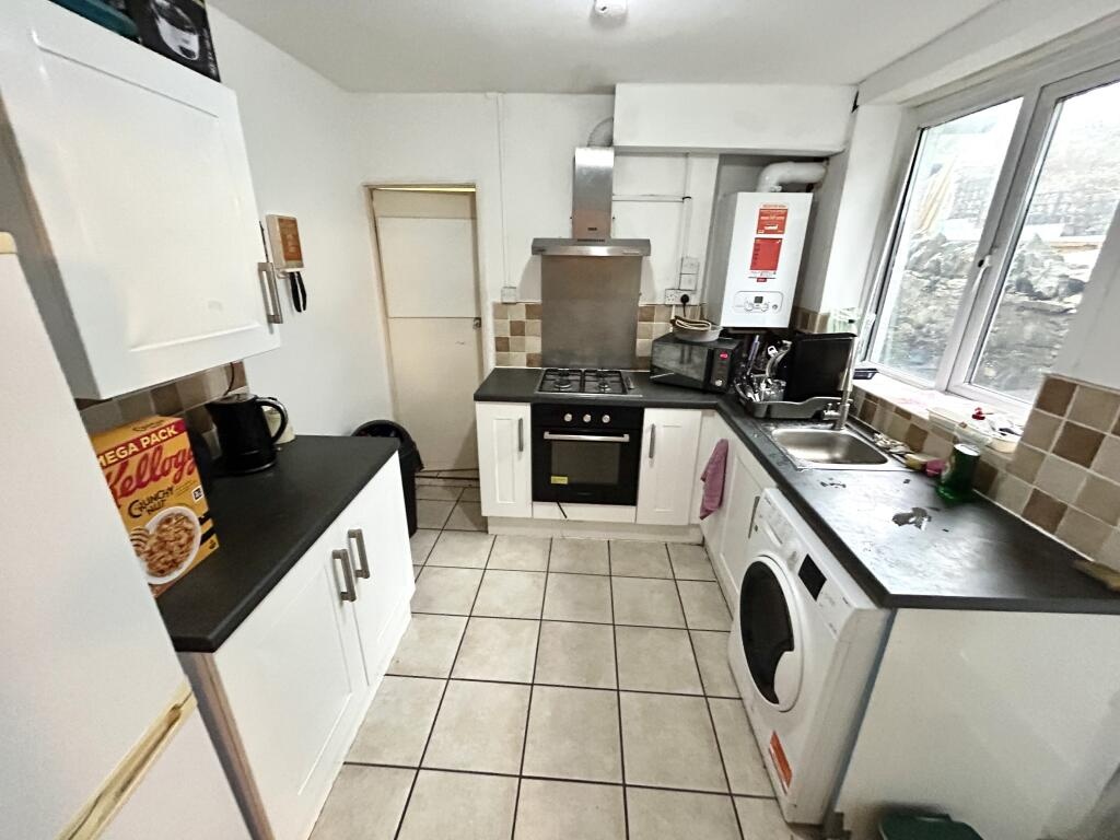 Additional image 3 of Room in a Shared House, Oatland Road, LS7, N1 7GU