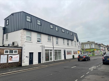 2 Bed Flat, London Road, PO21