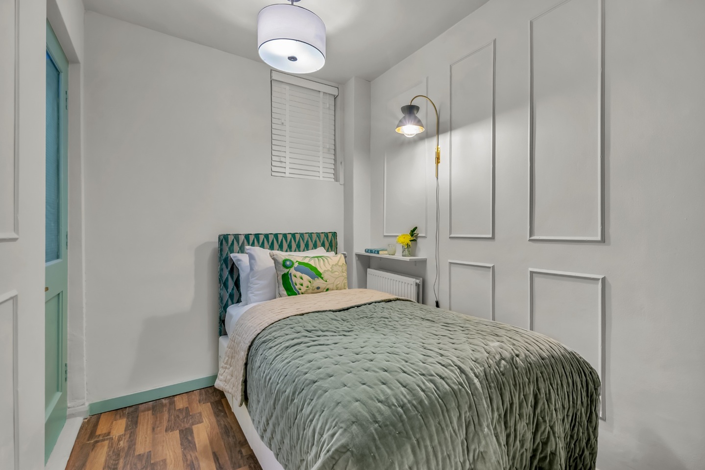 Additional image 8 of 1 Bed Flat, Eardley Crescent, SW5, N1 7GU