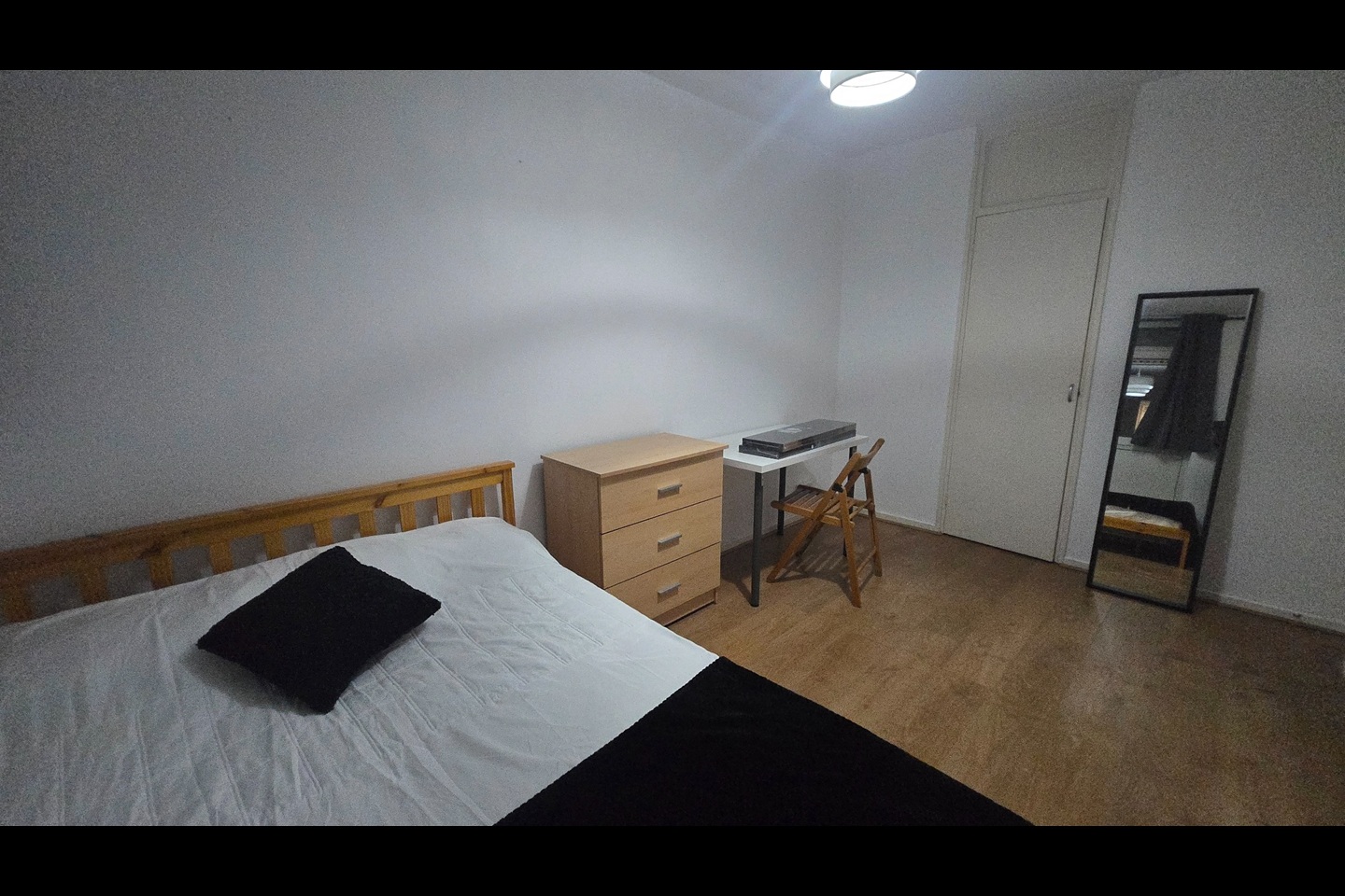 Additional image 2 of Room in a Shared House, Globe Road, E1, N1 7GU