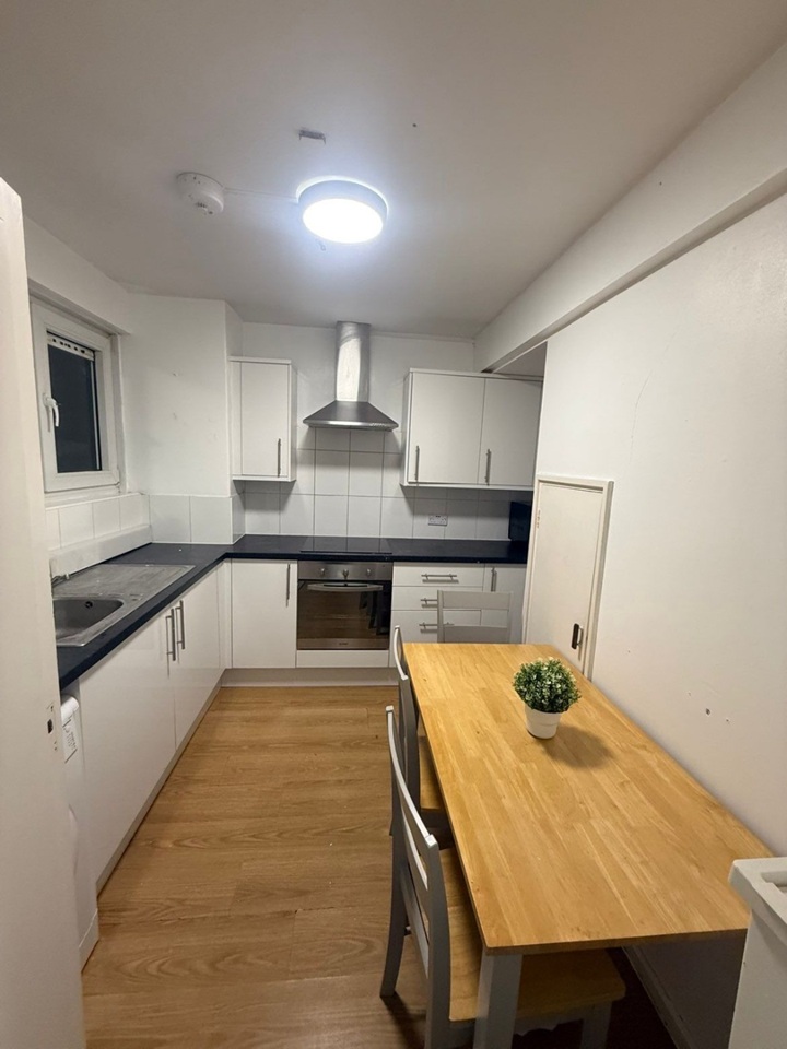 Additional image 6 of Room in a Shared House, Globe Road, E1, N1 7GU