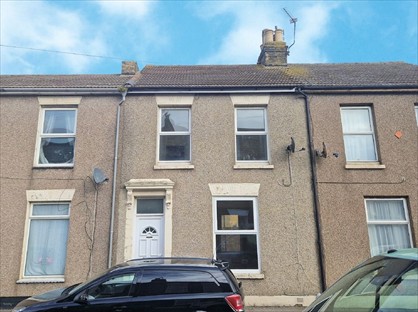 2 Bed Terraced House, Fonblanque Road, ME12
