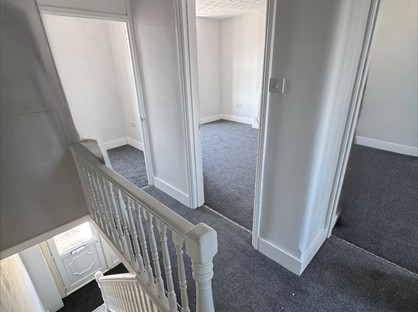 4 Bed Terraced House, Barton Hill Drive, ME12