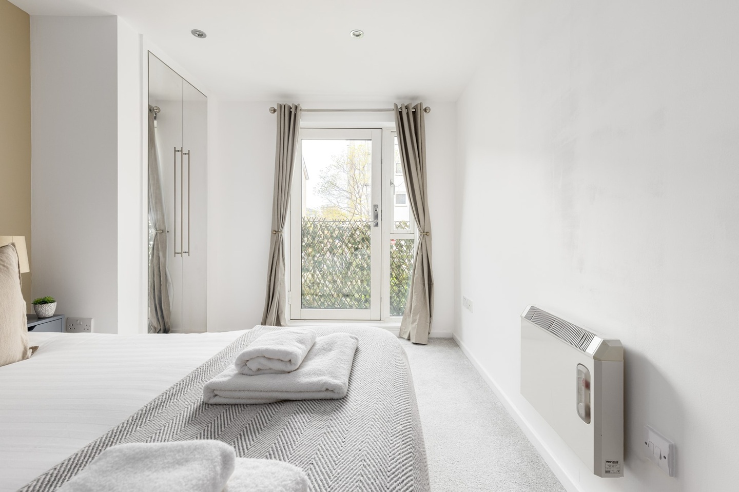 Additional image 6 of 2 Bed Flat, Dolphin House, SW6, N1 7GU