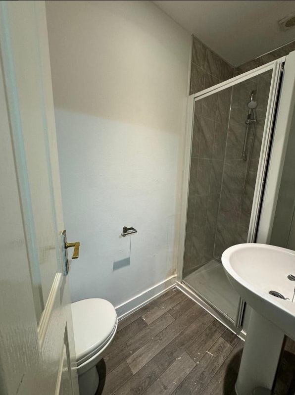 Additional image 2 of Room in a Shared House, Newcombe Road, SO15, N1 7GU