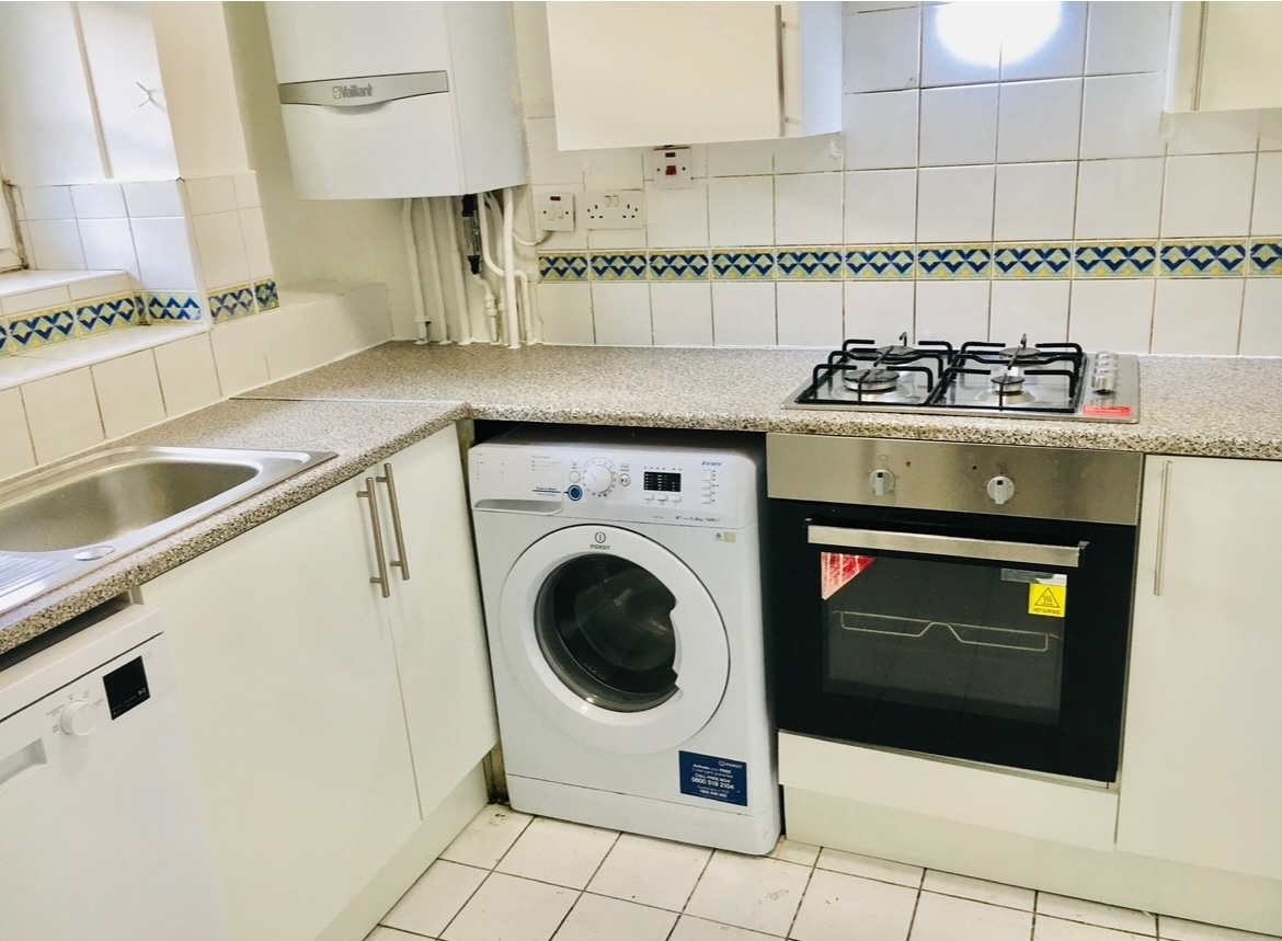 Additional image 9 of 3 Bed Flat, Alverstone House, SE11, N1 7GU