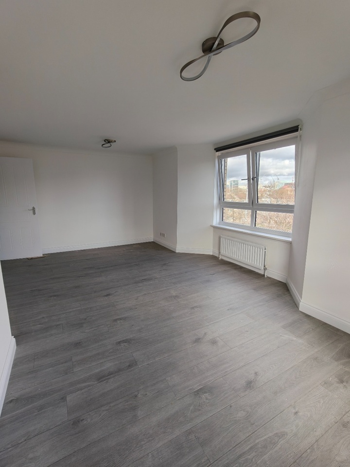 Additional image 2 of 2 Bed Flat, Middlesex Gardens, G41, N1 7GU