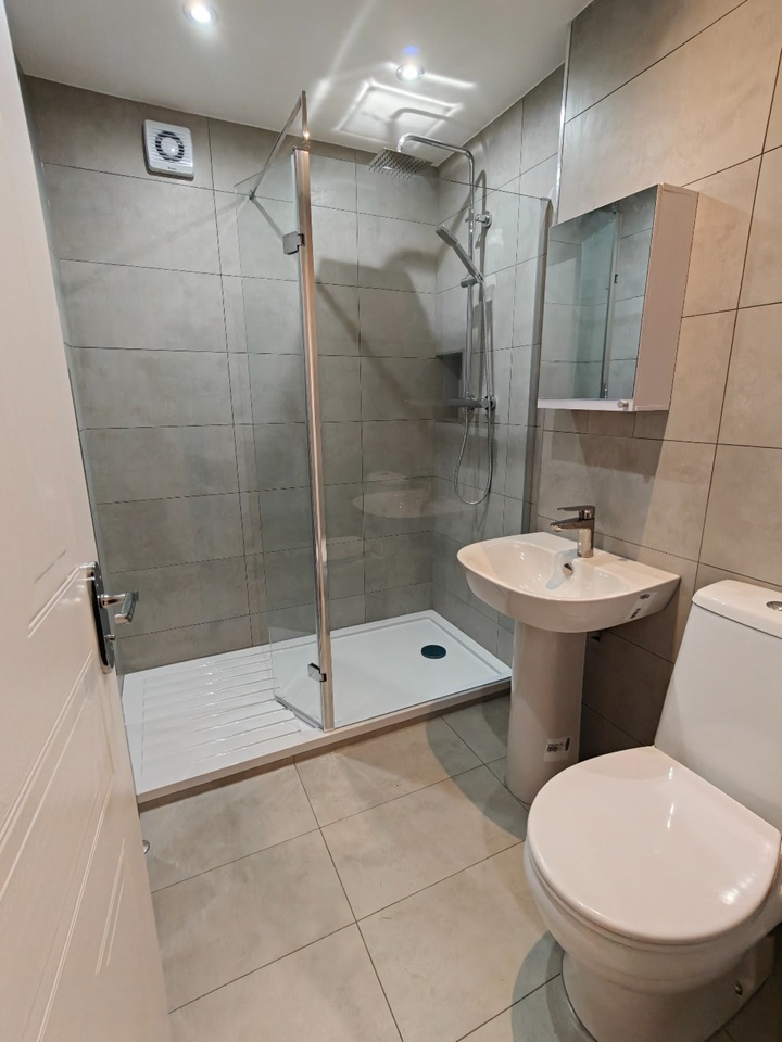 Additional image 3 of 2 Bed Flat, Middlesex Gardens, G41, N1 7GU