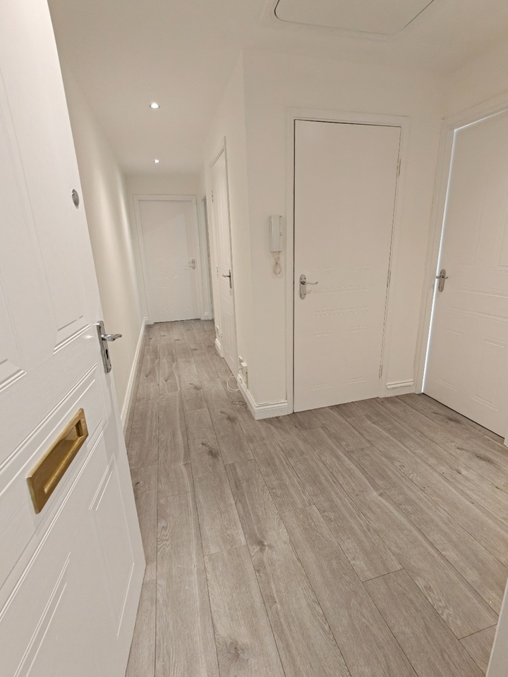 Additional image 4 of 2 Bed Flat, Middlesex Gardens, G41, N1 7GU